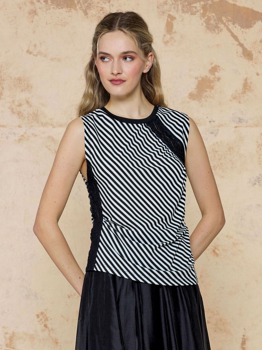 DANTEL GARNİLİ  KOLSUZ ÇİZGİLİ TİŞÖRT