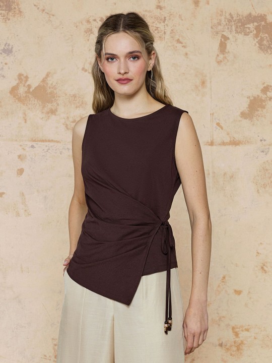 BONCUK AKSESUAR DETAYLI TİŞÖRT