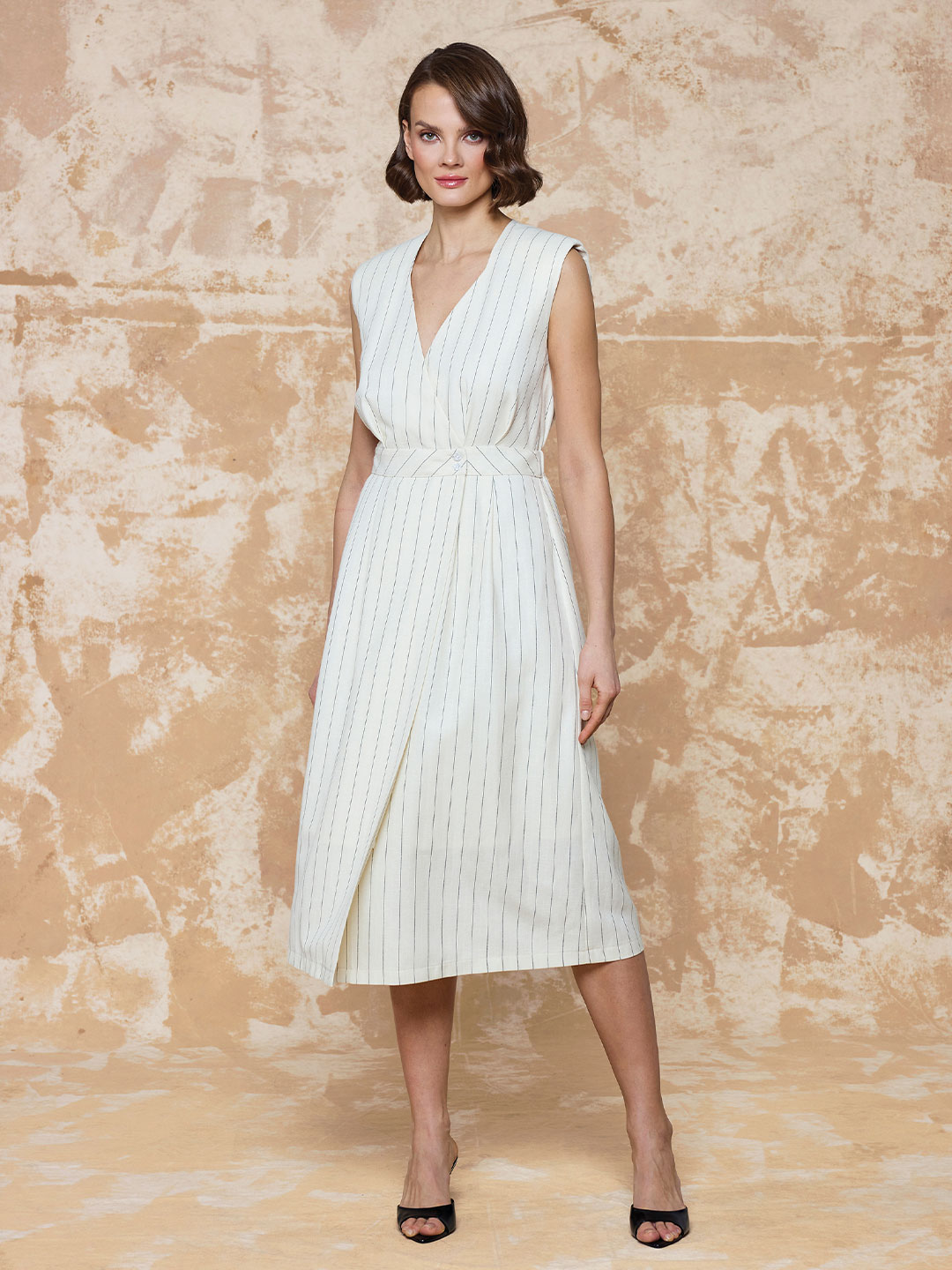 ÇİZGİLİ KETEN KUMAŞ KRUVAZE DETAYLI ELBİSE