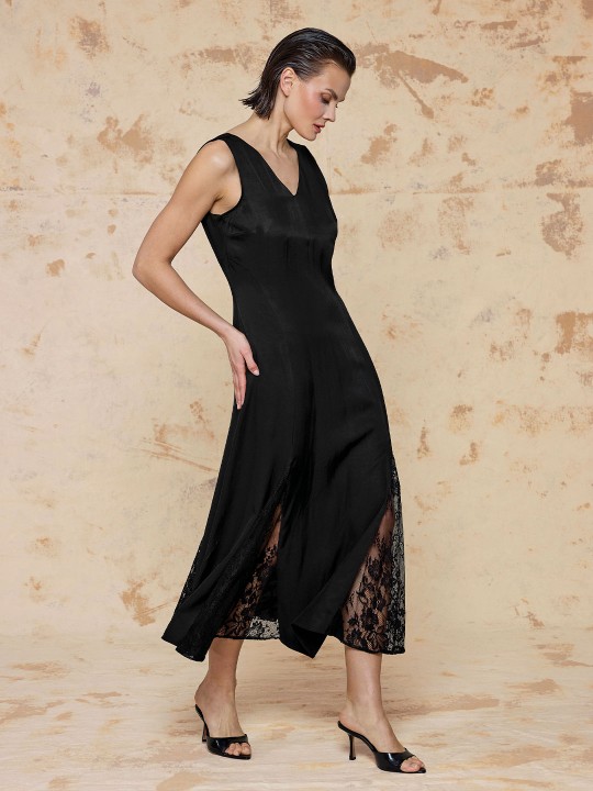 ETEK UCU DANTEL DETAYLI  ELBİSE