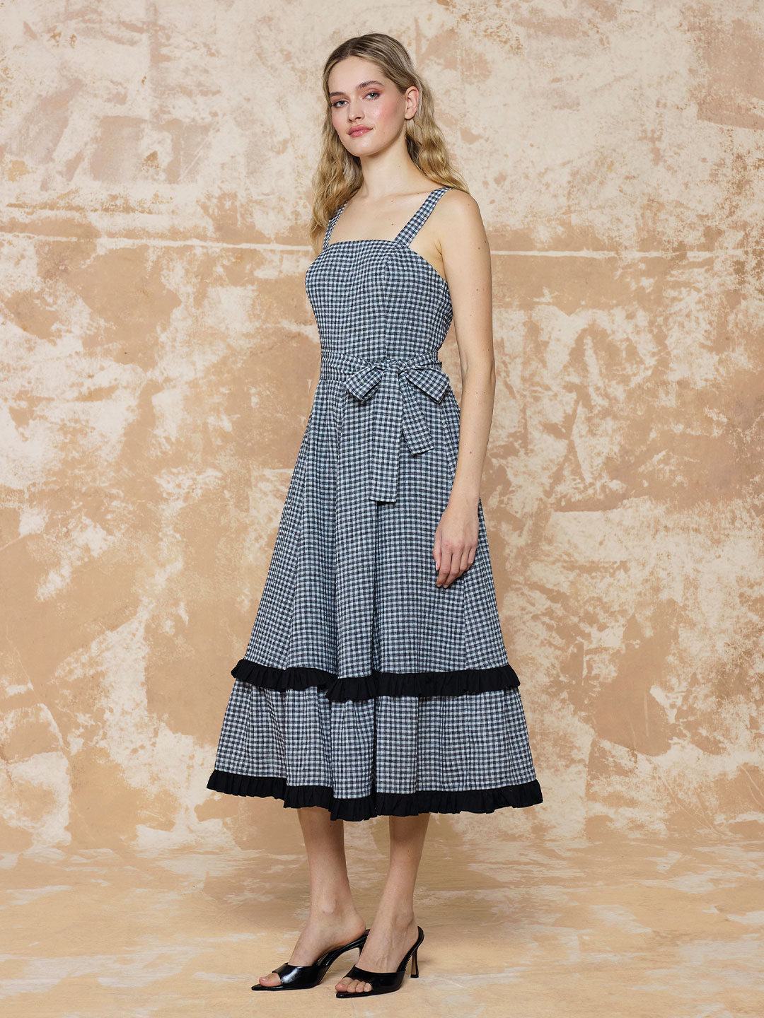 EKOSE KUMAŞLI UZUN ELBİSE