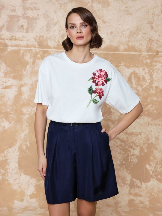 KETEN KUMAŞ NAKIŞ DETAYLI ŞORT