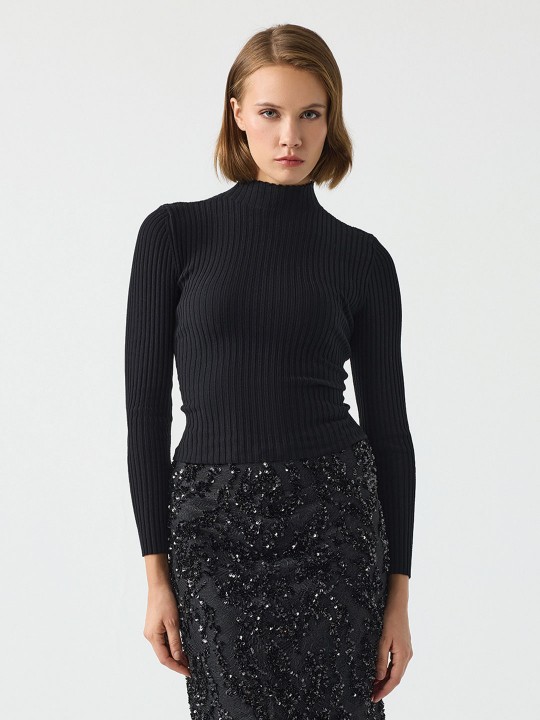 ÇAPRAZ BANT DETAYLI TRİKO ÇAPRAZ BANT DETAYLI TRİKO