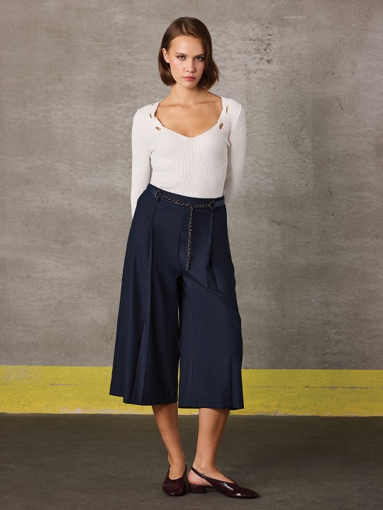 SIRTI V DETAYLI TRİKO