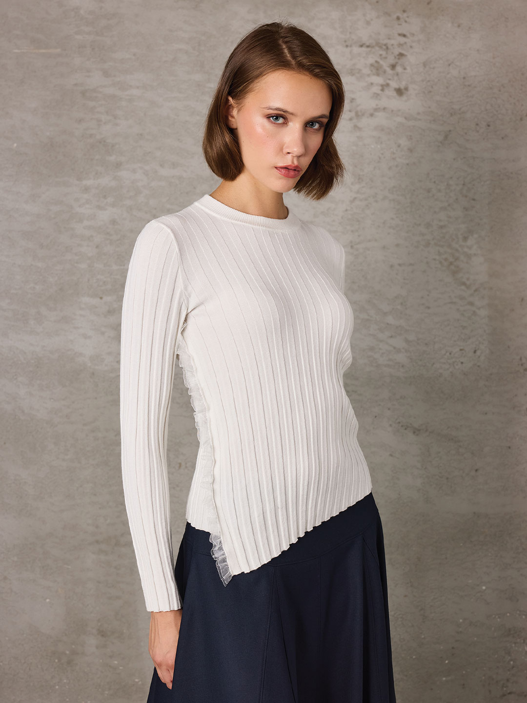 BİSİKLET YAKA YANI KUMAŞ DETAYLI TRİKO BİSİKLET YAKA YANI KUMAŞ DETAYLI TRİKO