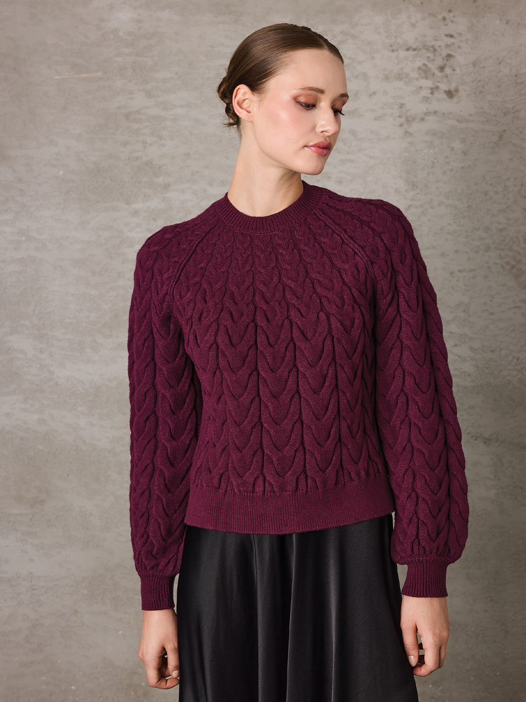 ÖRGÜ DETAYLI YARIM BALIKÇI TRİKO ÖRGÜ DETAYLI YARIM BALIKÇI TRİKO