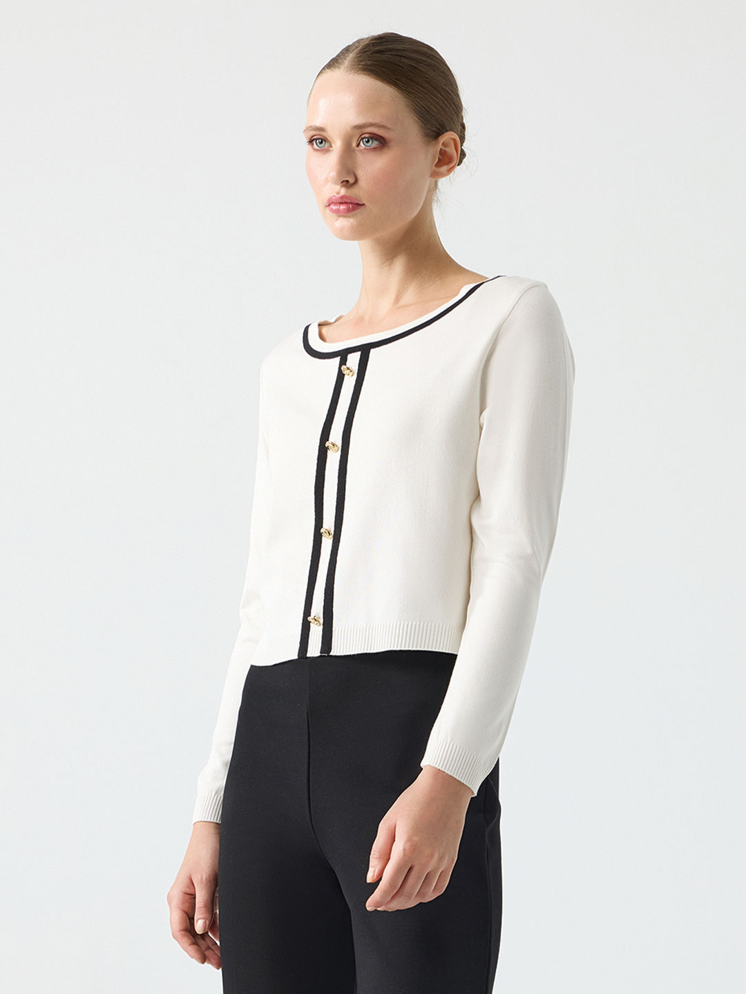 STRAPLEZ YAKA ÇİFT RENKLİ TRİKO STRAPLEZ YAKA ÇİFT RENKLİ TRİKO