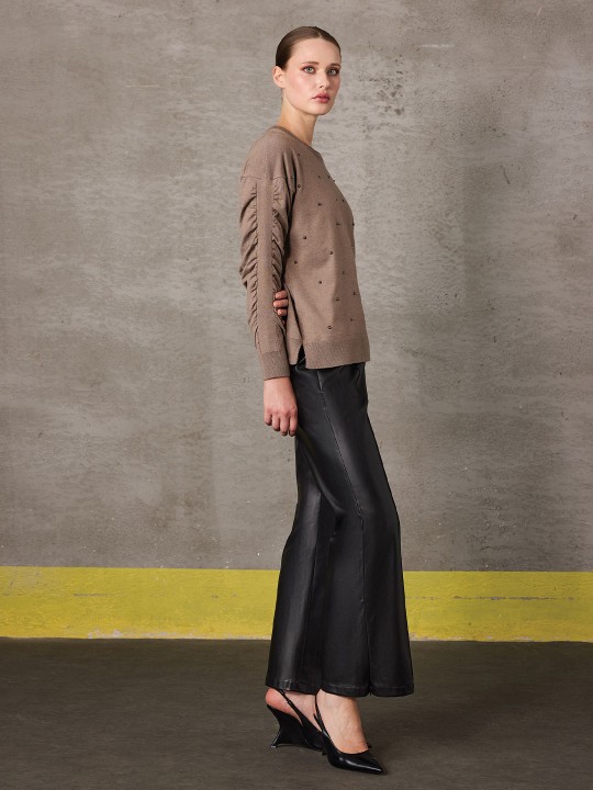 KOLU BÜZGÜ DETAYLI TRİKO