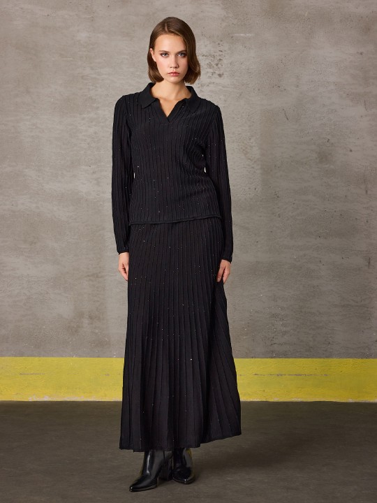 PUL DETAYLI TRİKO ETEK