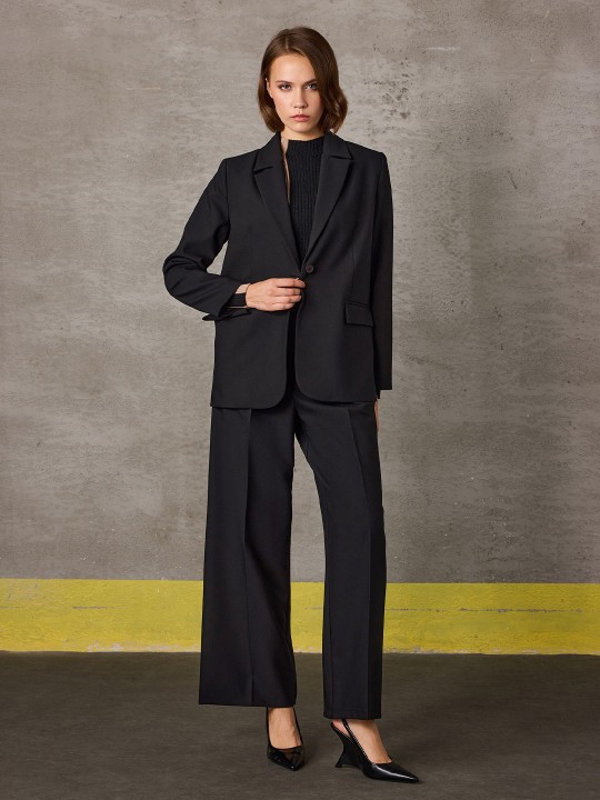 ARKASI YIRTMAÇ DETAYLI BLAZER