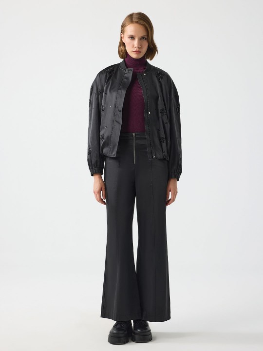 PARAŞÜT KUMAŞ FERMUAR DETAYLI PANTOLON PARAŞÜT KUMAŞ FERMUAR DETAYLI PANTOLON