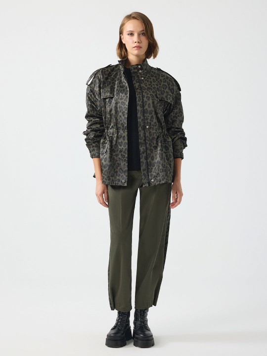 PARAŞÜT KUMAŞ LEOPAR GARNİLİ PANTOLON