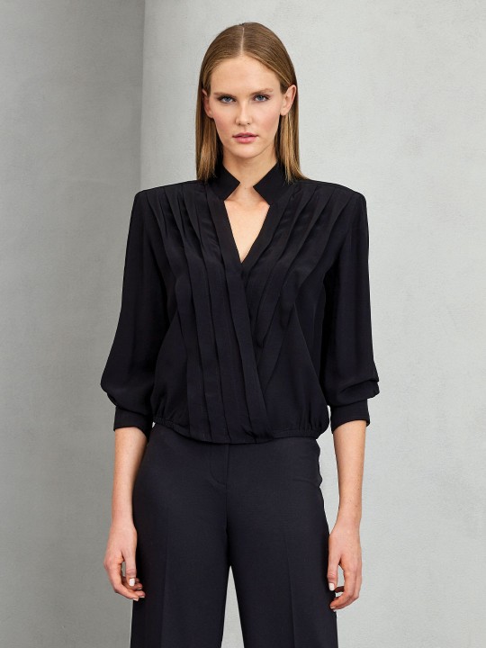 FLOŞ KUMAŞ DRAPE DETAYLI BLUZ