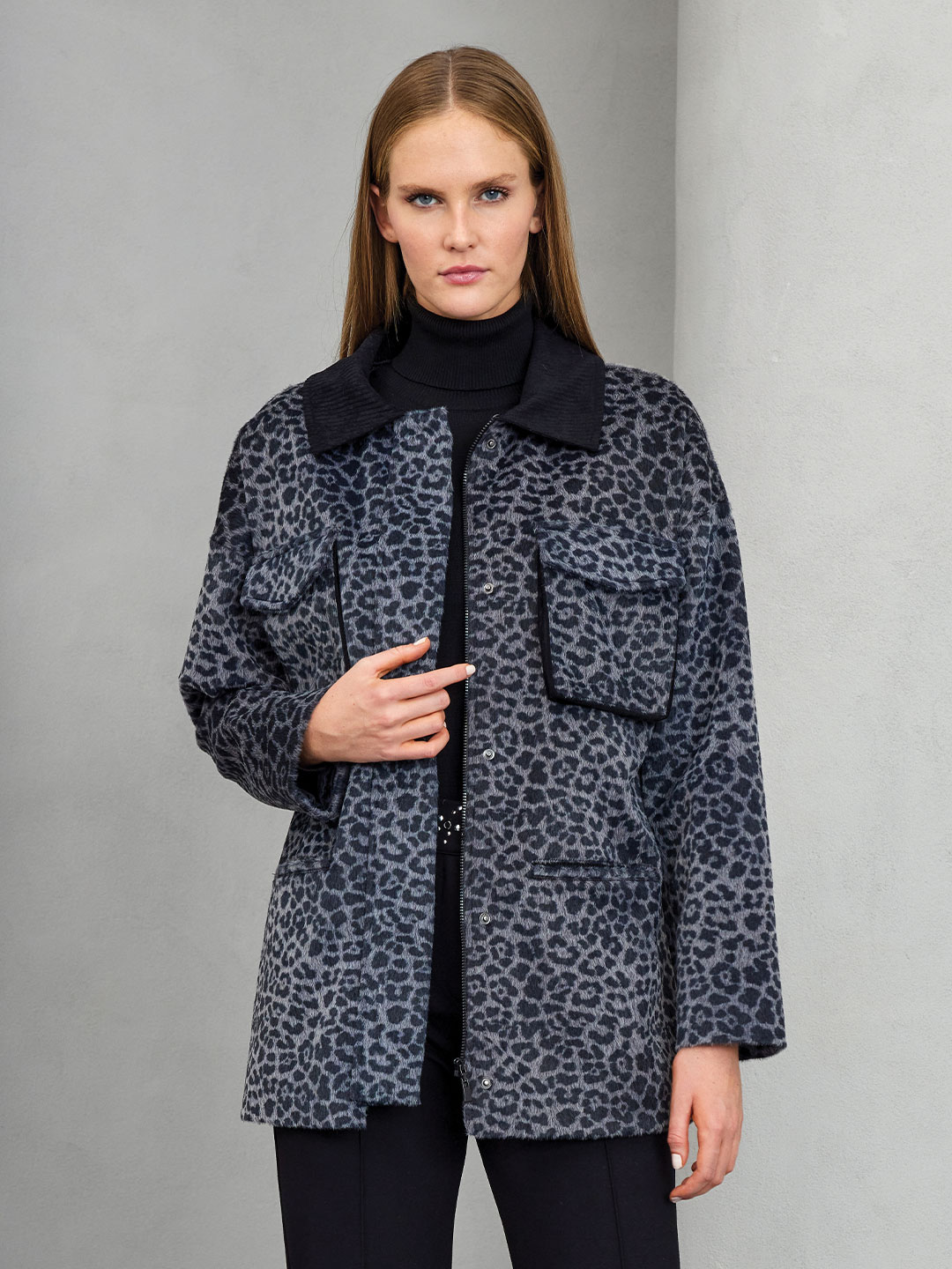 LEOPAR DESENLİ KABAN